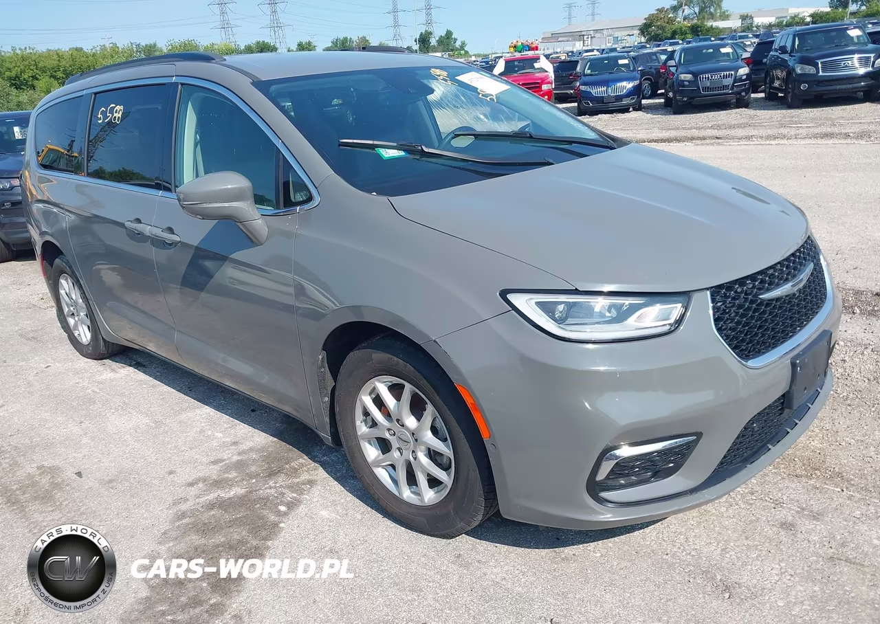 2022 Chrysler Pacifica Touring L