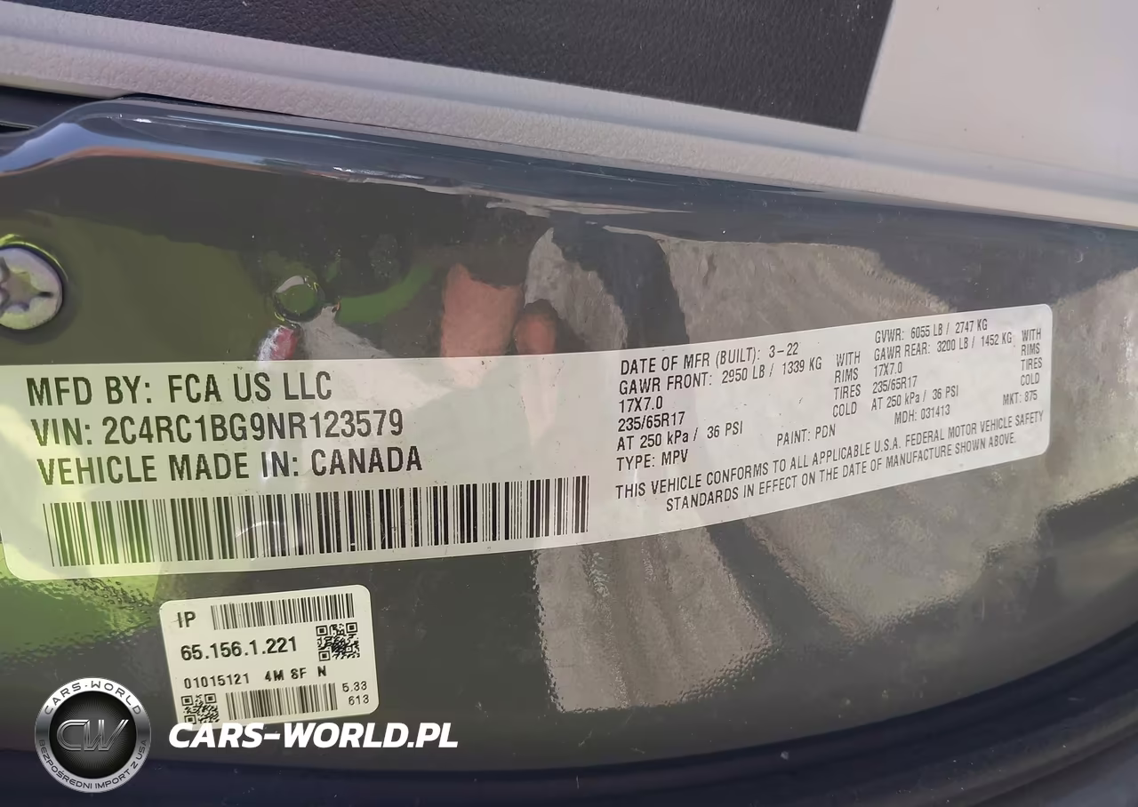 2022 Chrysler Pacifica Touring L VIN:2C4RC1BG9NR123579 - 9
