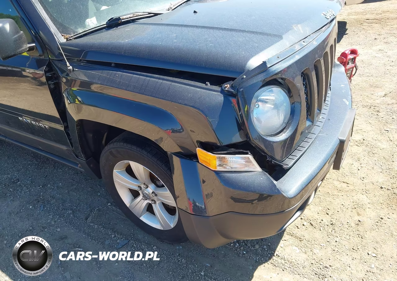 2014 Jeep Patriot Latitude VIN:1C4NJRFB0ED585775 - 13