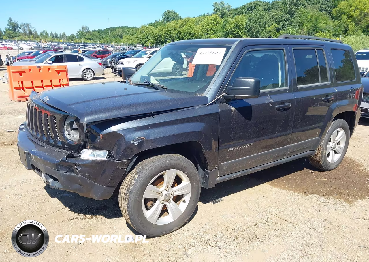 2014 Jeep Patriot Latitude VIN:1C4NJRFB0ED585775 - 2