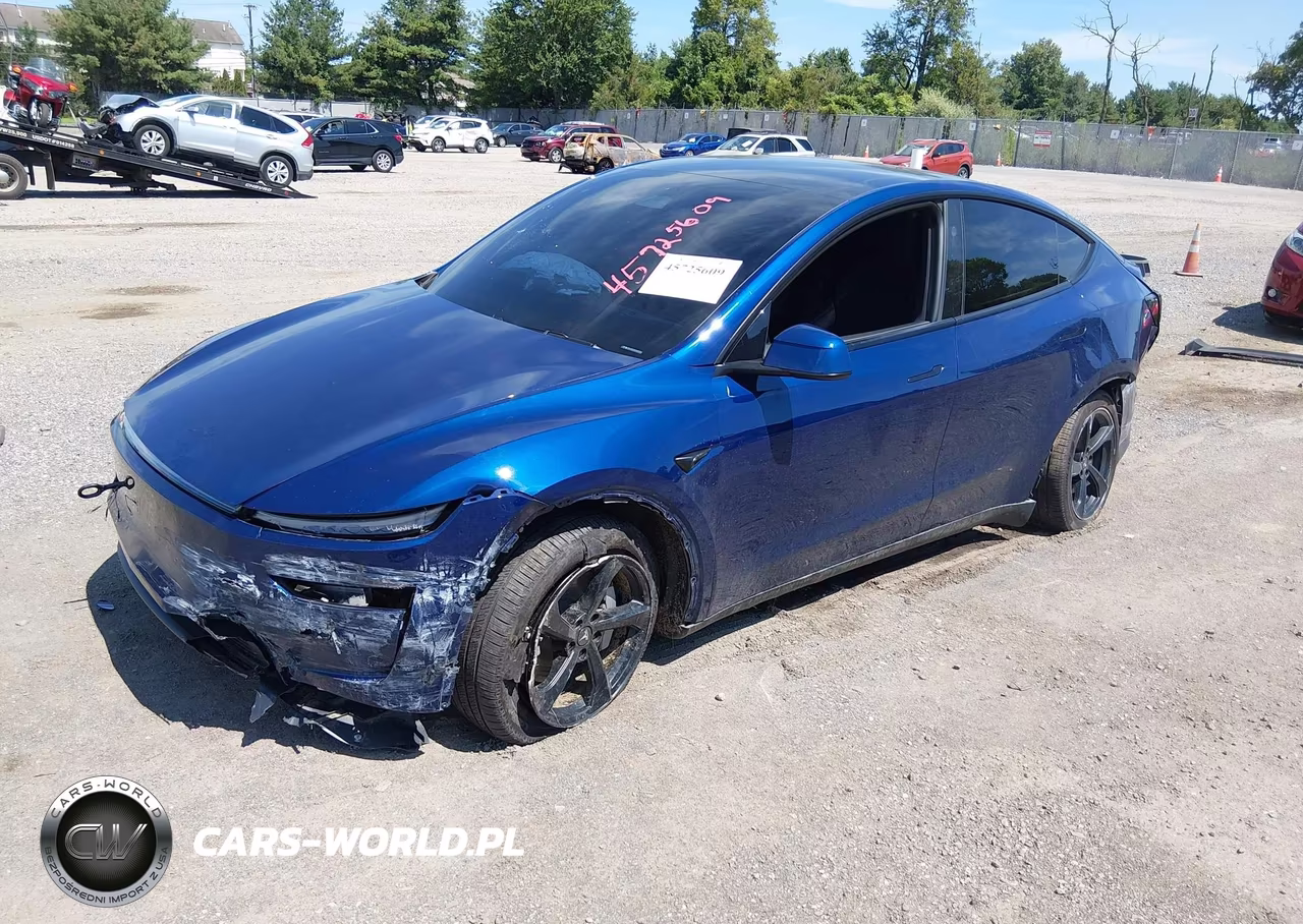 2026 Tesla Model Y Premium Rear-Wheel Drive-Rear-Wheel Drive VIN:7SAYGDED8TA647575 - 2