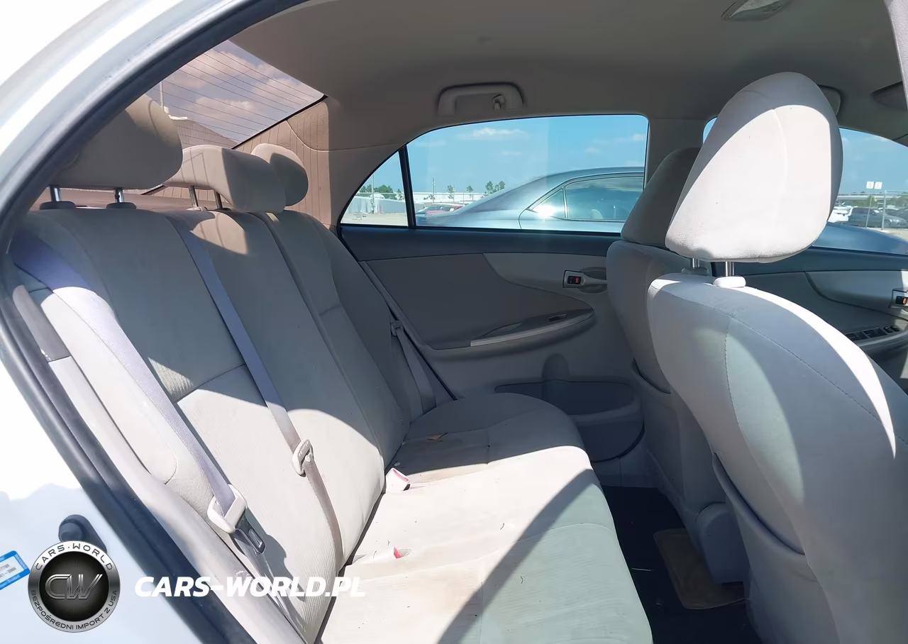 2010 Toyota Corolla Le VIN:1NXBU4EE1AZ225641 - 13