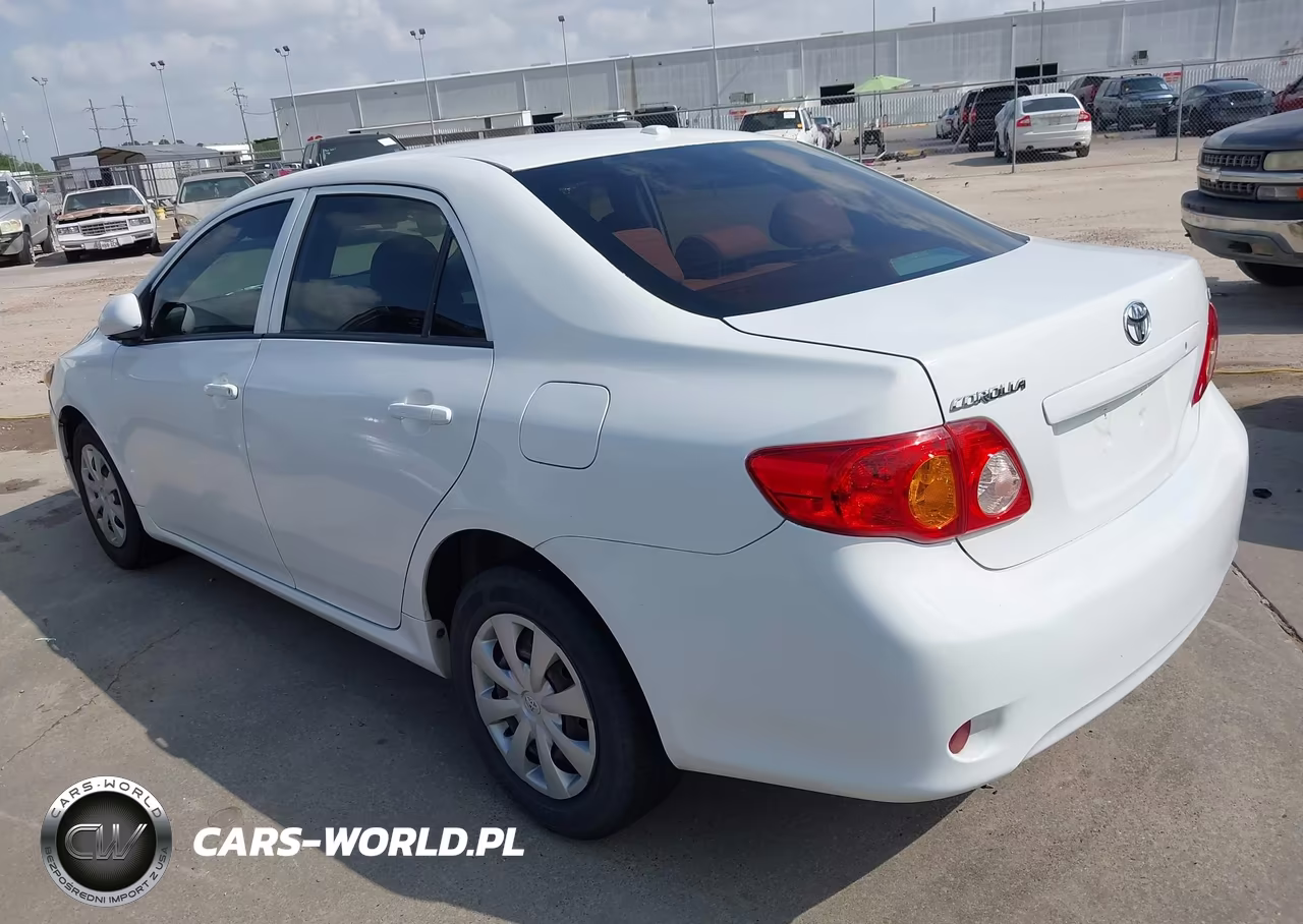 2010 Toyota Corolla Le VIN:1NXBU4EE1AZ225641 - 3