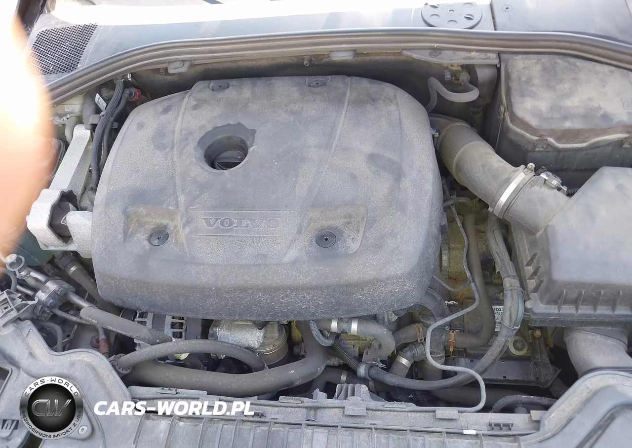 2018 Volvo S60 T5 Dynamic VIN:YV140MTL3J2455794 - 10