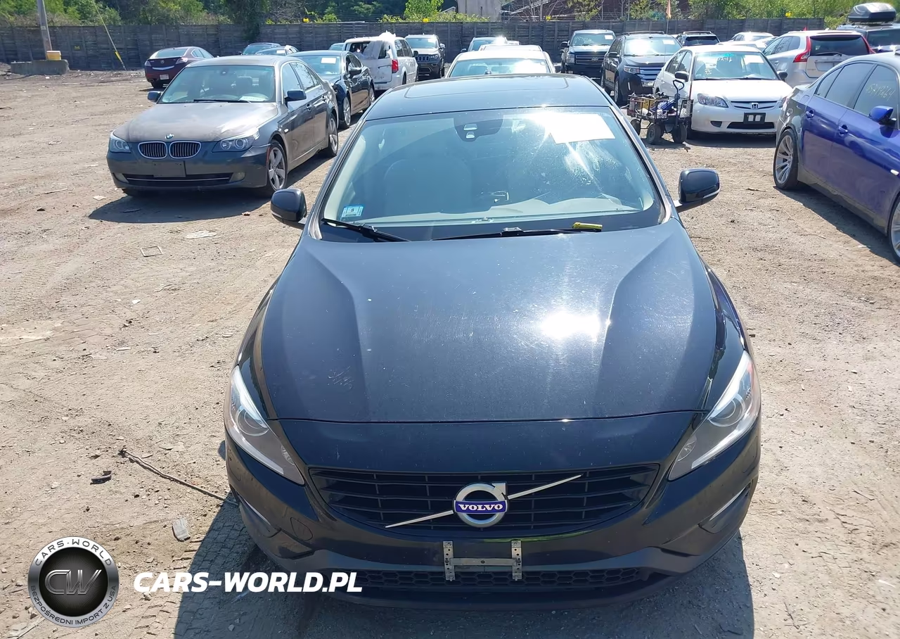 2018 Volvo S60 T5 Dynamic VIN:YV140MTL3J2455794 - 12