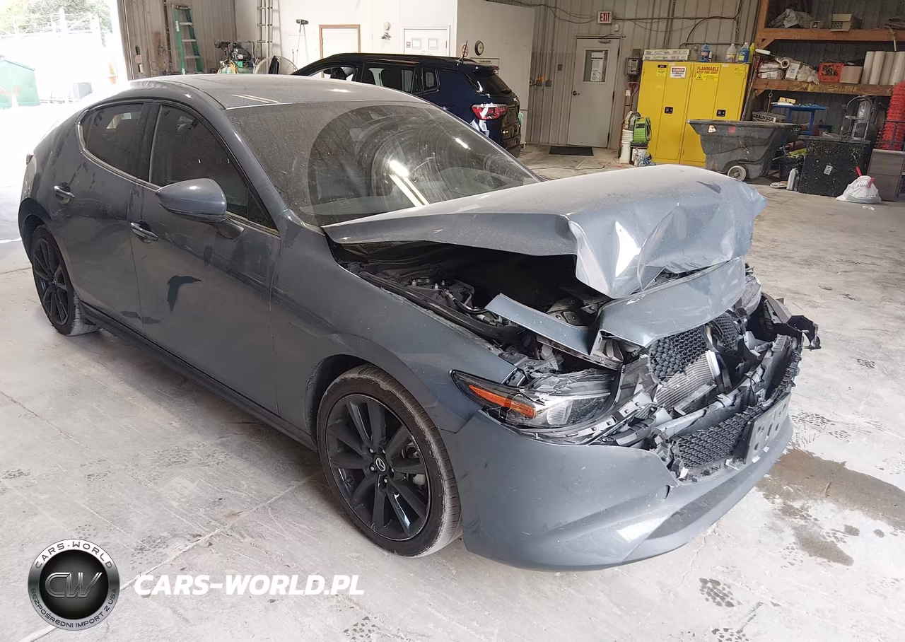2022 Mazda 3 Premium – zdjęcie 1 z 16