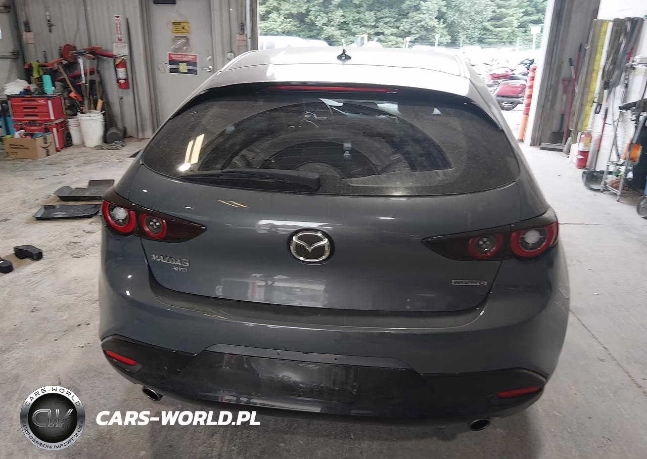 2022 Mazda 3 Premium VIN:JM1BPBML9N1521403 - 16
