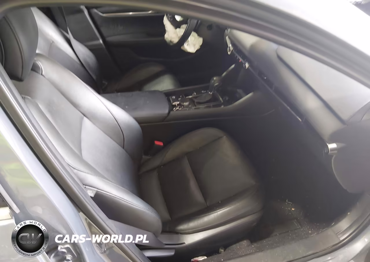 2022 Mazda 3 Premium VIN:JM1BPBML9N1521403 - 5