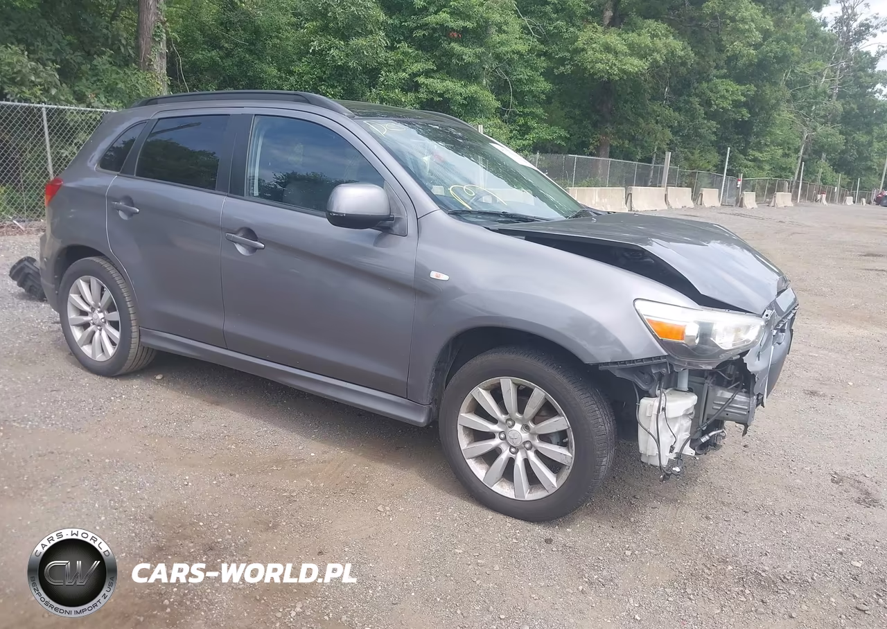 2011 Mitsubishi Outlander Sport Se – zdjęcie 1 z 17