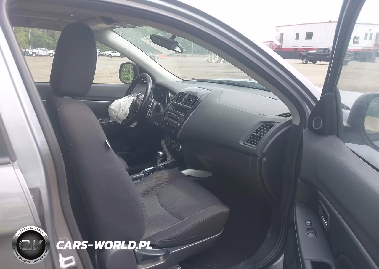 2011 Mitsubishi Outlander Sport Se VIN:JA4AR4AUXBZ021966 - 5
