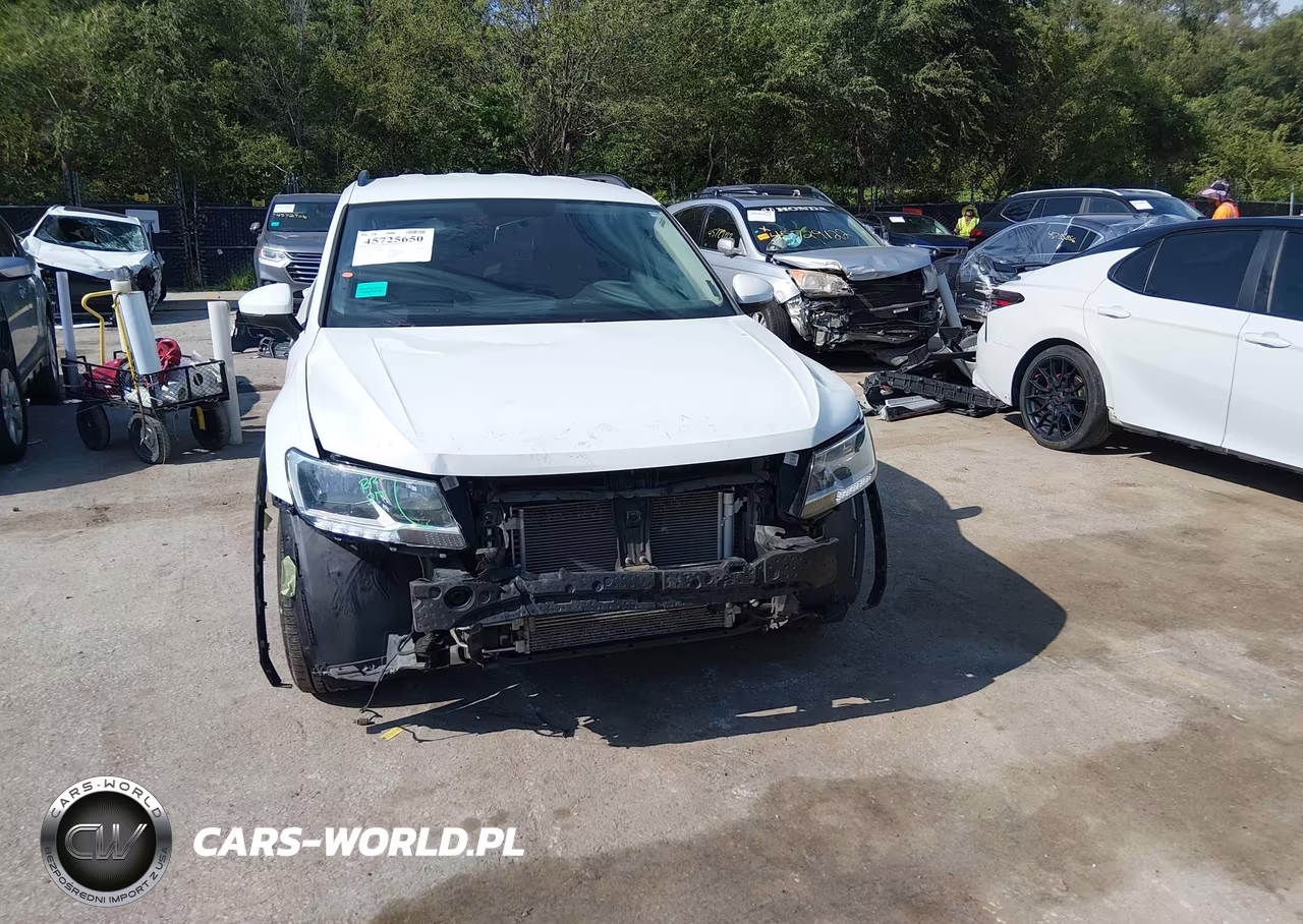 2018 Volkswagen Tiguan 2.0T S VIN:3VV0B7AX1JM119481 - 6