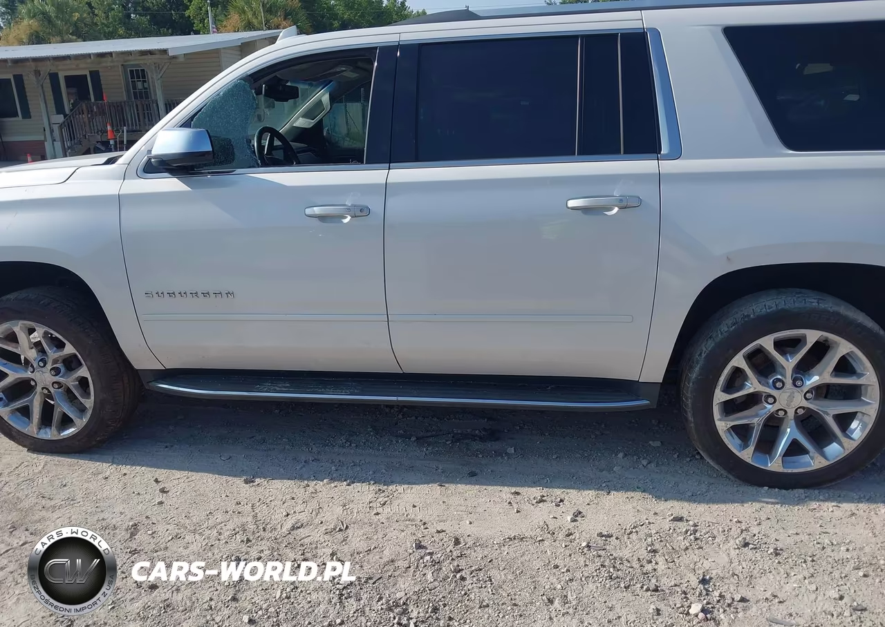 2019 Chevrolet Suburban Premier VIN:1GNSKJKCXKR154236 - 14