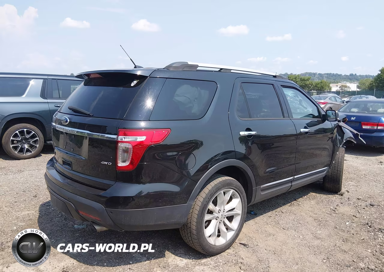 2014 Ford Explorer Xlt VIN:1FM5K8D85EGC43991 - 4