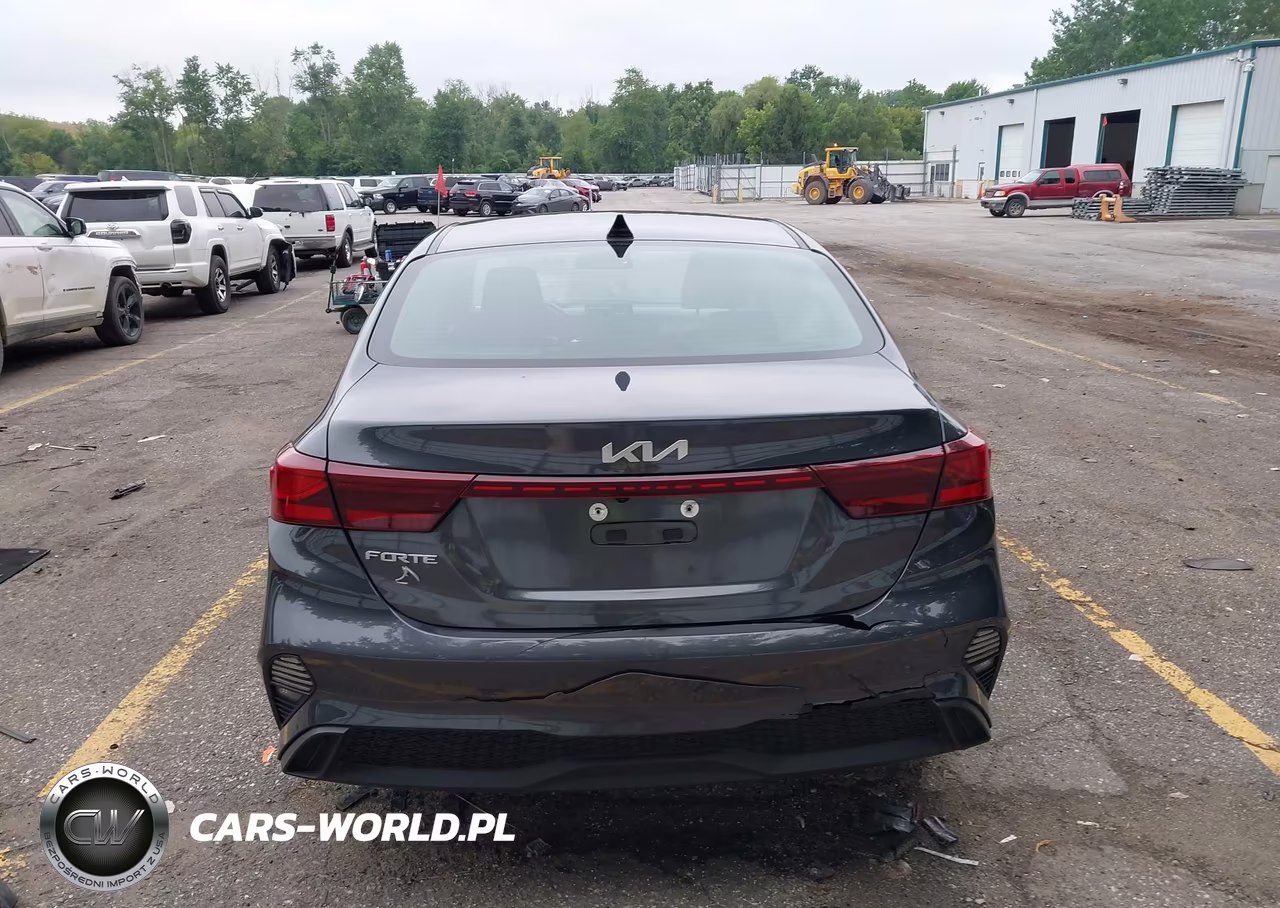 2023 Kia Forte Lxs VIN:3KPF24AD6PE683417 - 16