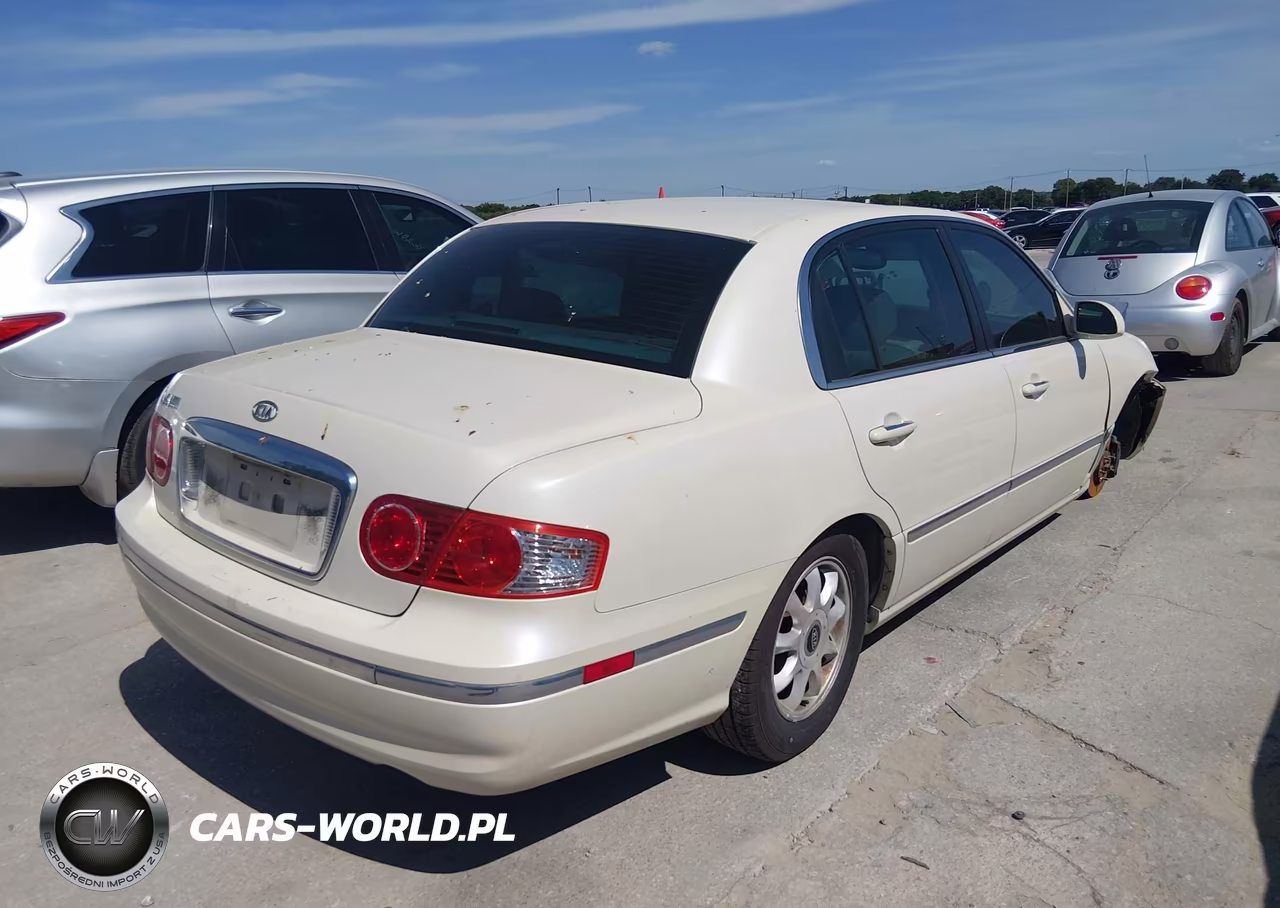 2005 Kia Amanti VIN:KNALD124855061272 - 4