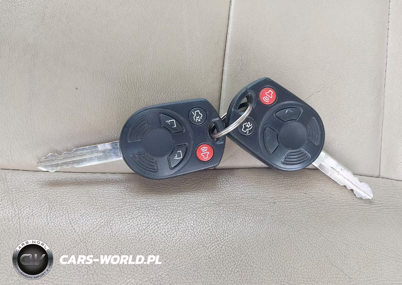 2011 Ford Escape Limited VIN:1FMCU0E70BKA21103 - 11