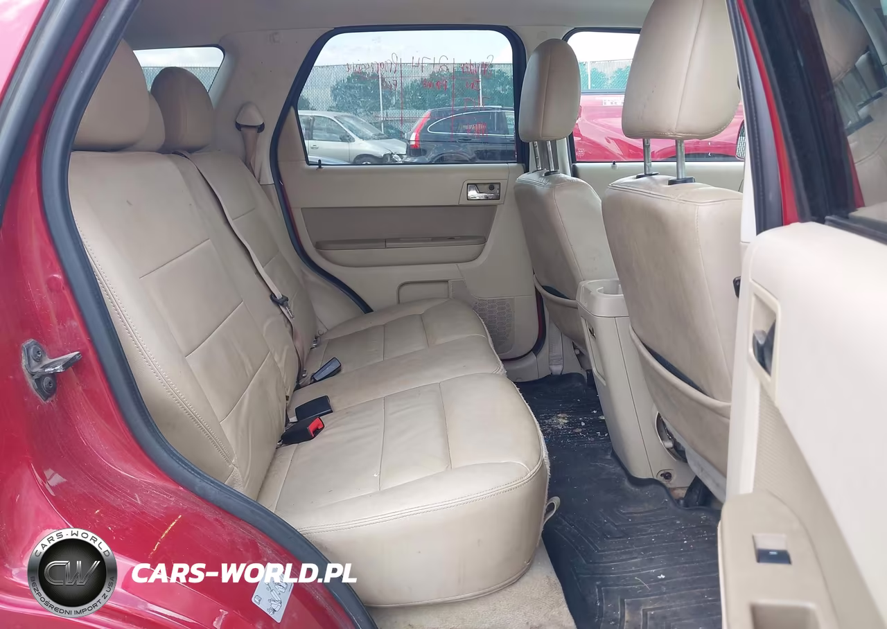 2011 Ford Escape Limited VIN:1FMCU0E70BKA21103 - 8