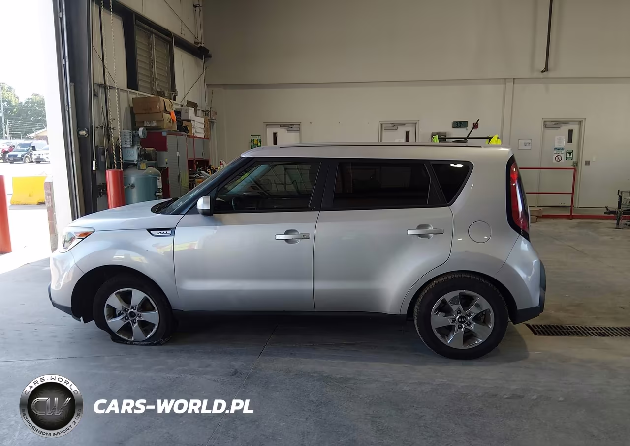 2016 Kia Soul VIN:KNDJN2A21G7835298 - 14