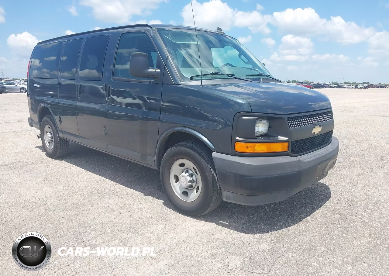 2017 Chevrolet Express 2500 Ls
