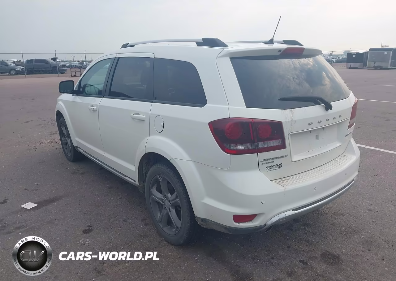 2015 Dodge Journey Crossroad VIN:3C4PDDGG1FT721002 - 3