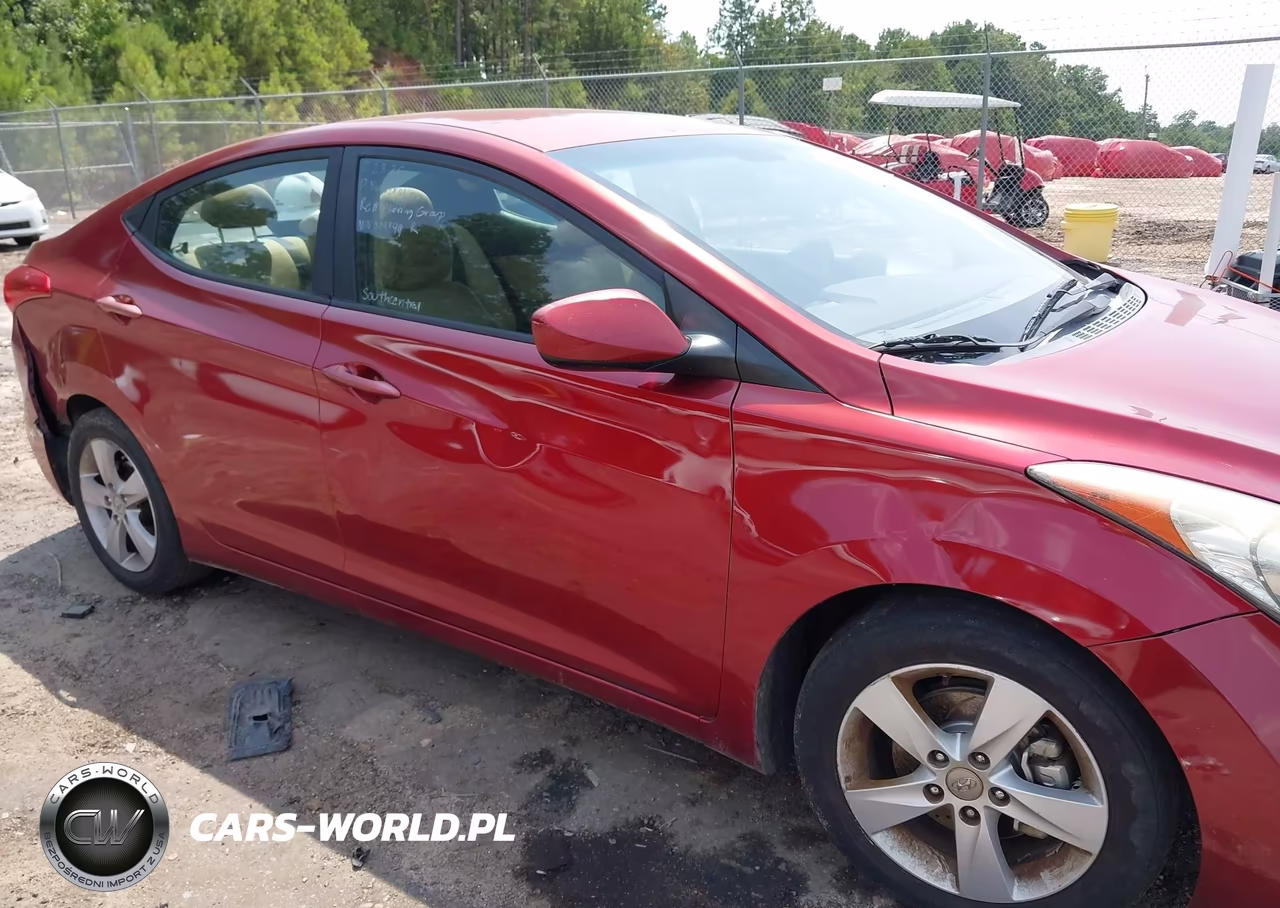 2013 Hyundai Elantra Gls VIN:5NPDH4AE7DH389899 - 11