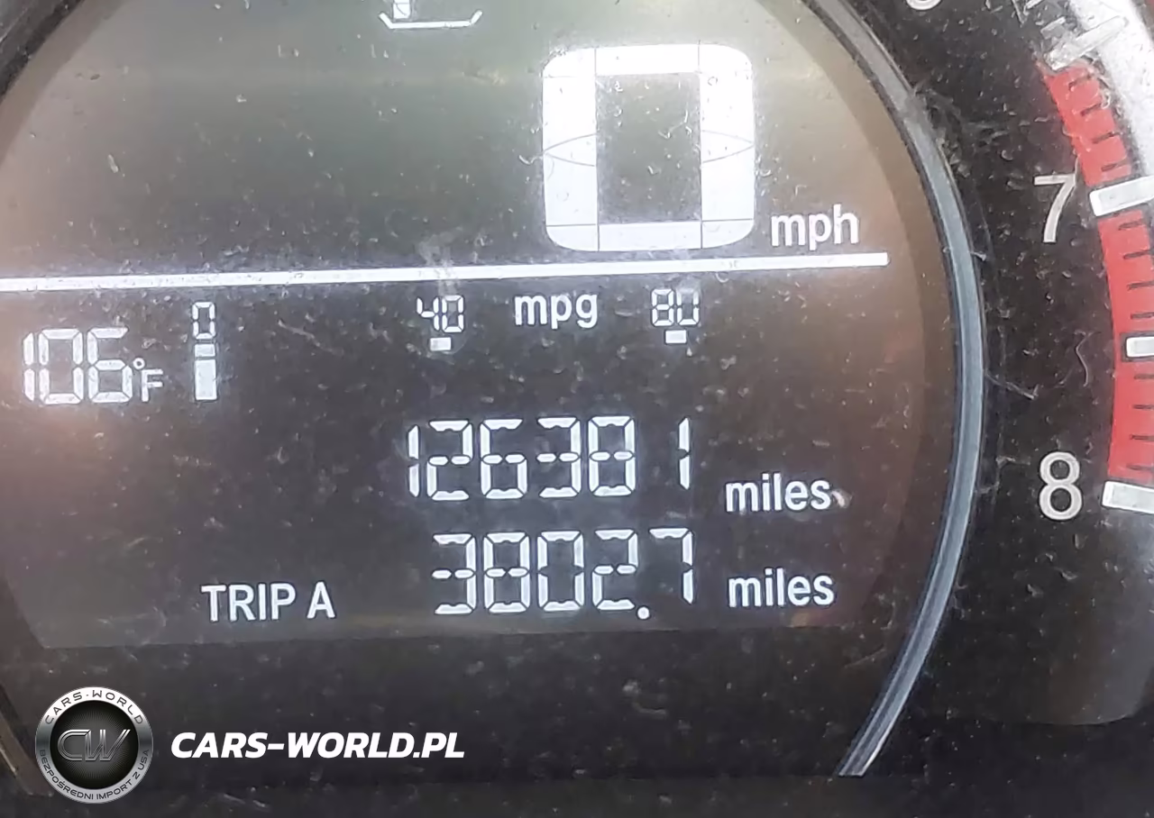 2018 Honda Civic Sport VIN:SHHFK7H40JU206263 - 16