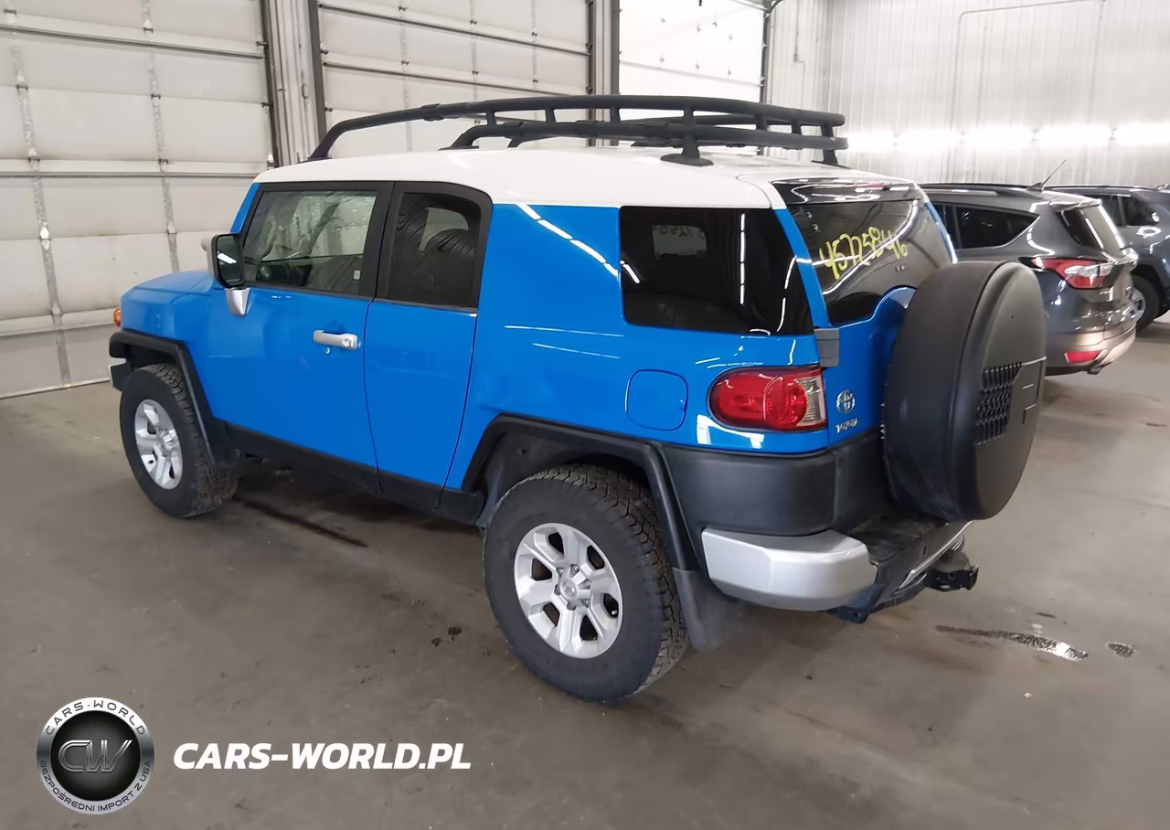 2008 Toyota Fj Cruiser VIN:JTEBU11FX8K034965 - 3
