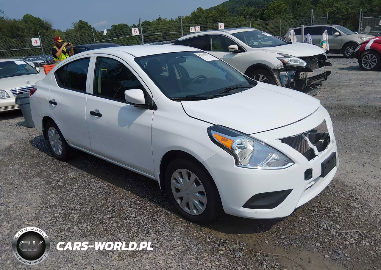 2019 Nissan Versa 1.6 S – zdjęcie 1 z 18