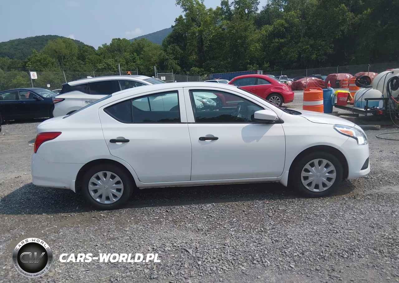2019 Nissan Versa 1.6 S VIN:3N1CN7AP5KL802748 - 13