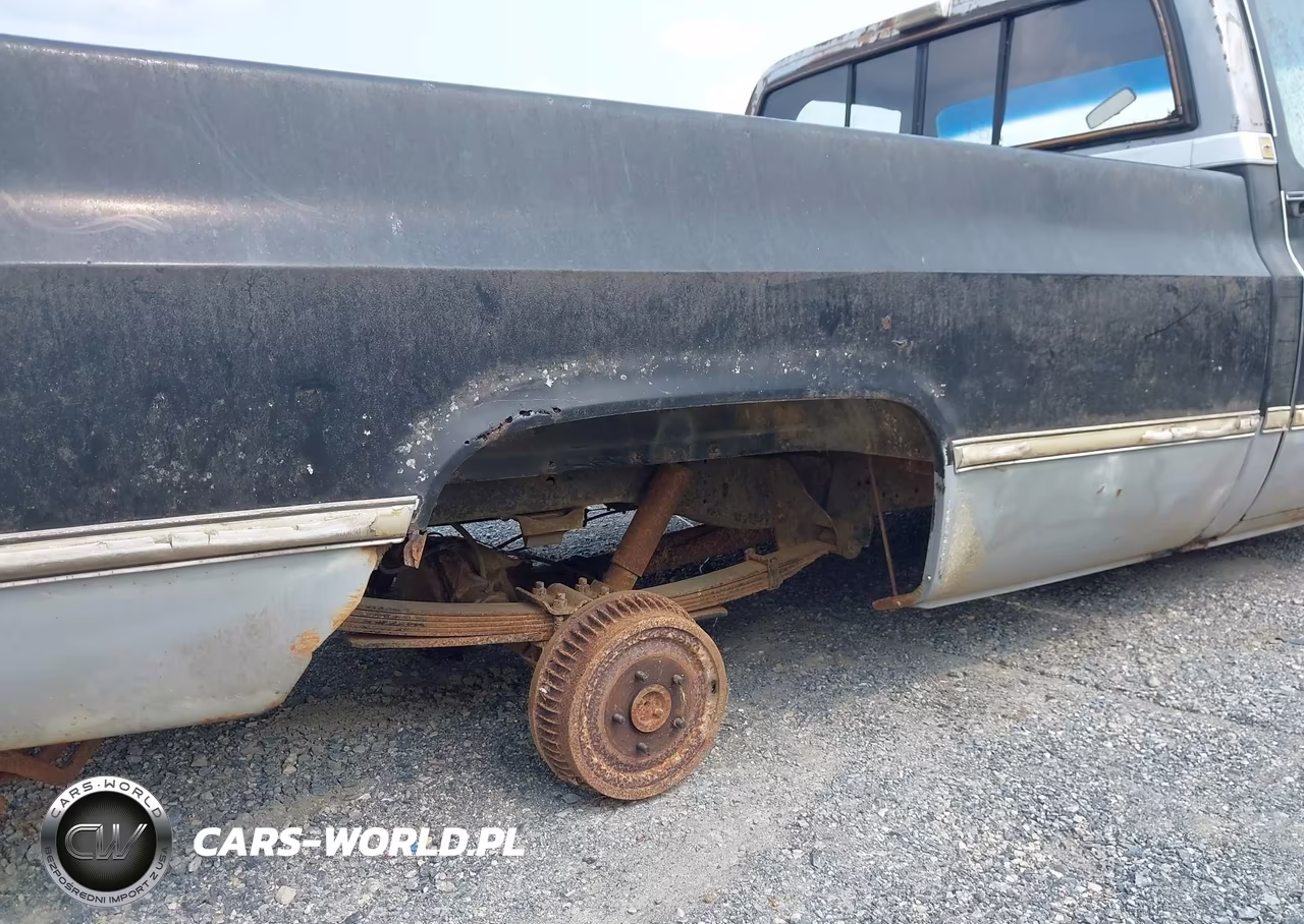 1985 Chevrolet C10 VIN:2GCEC14H7F1122810 - 15