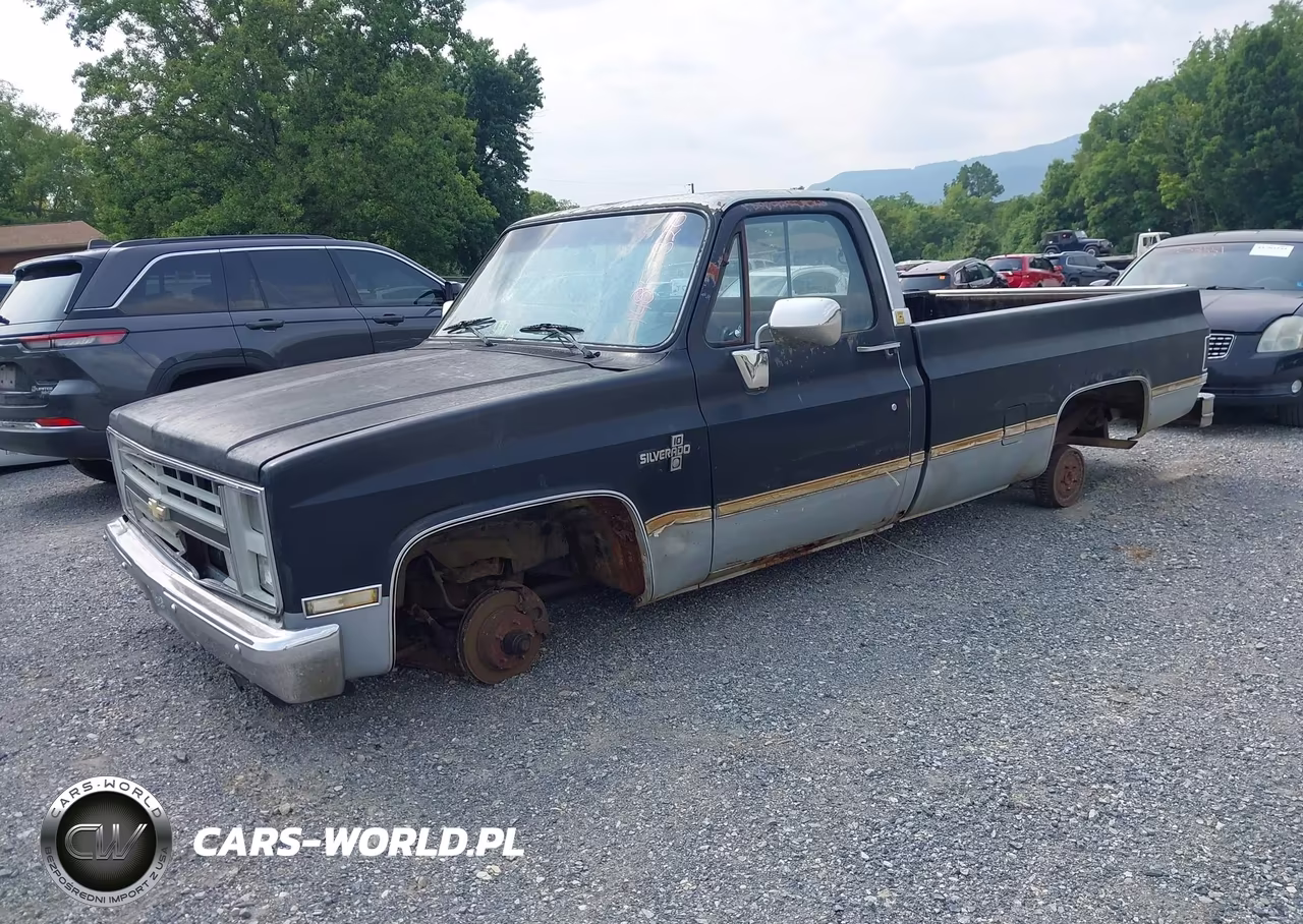 1985 Chevrolet C10 VIN:2GCEC14H7F1122810 - 2