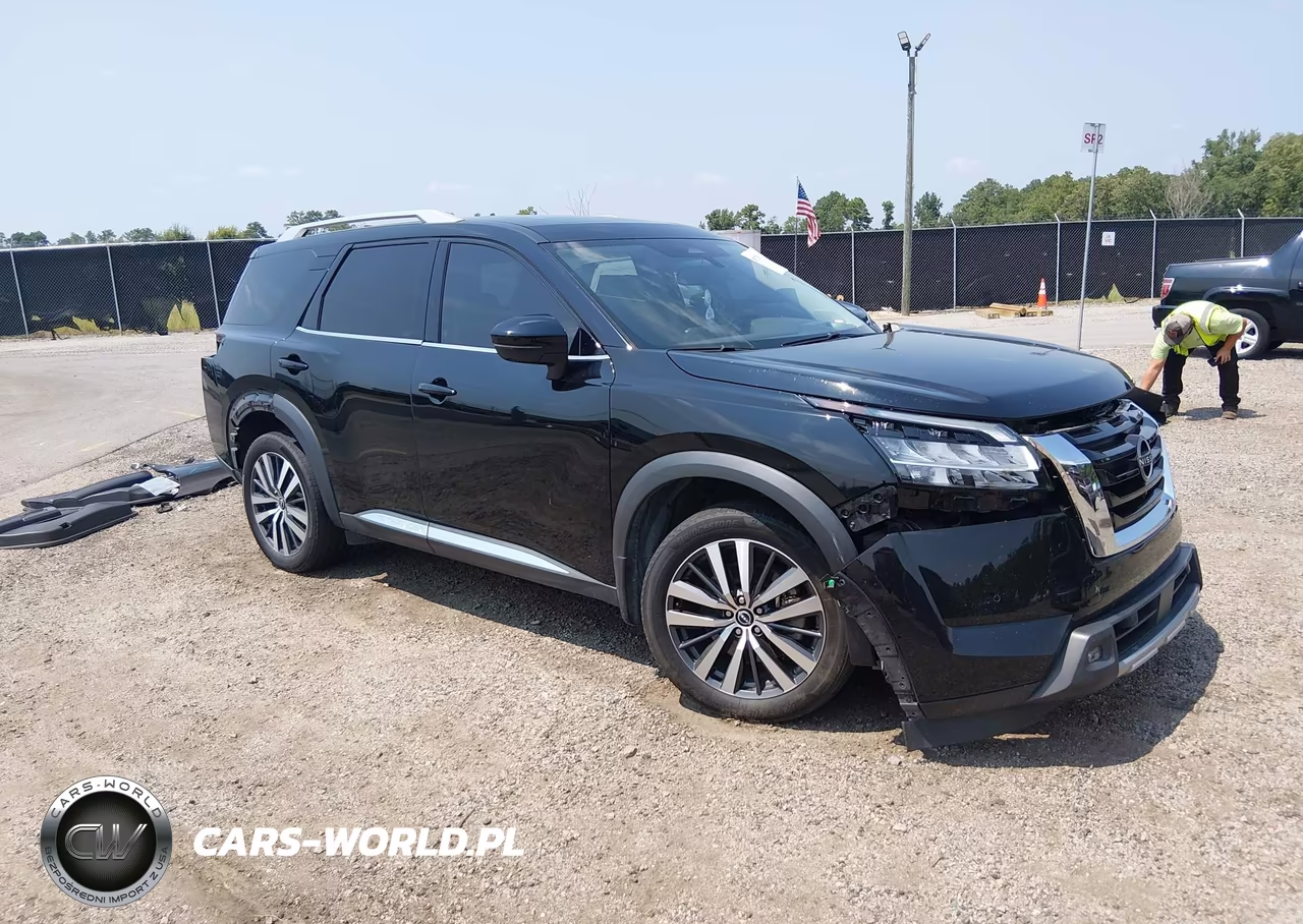 2022 Nissan Pathfinder Platinum 4Wd