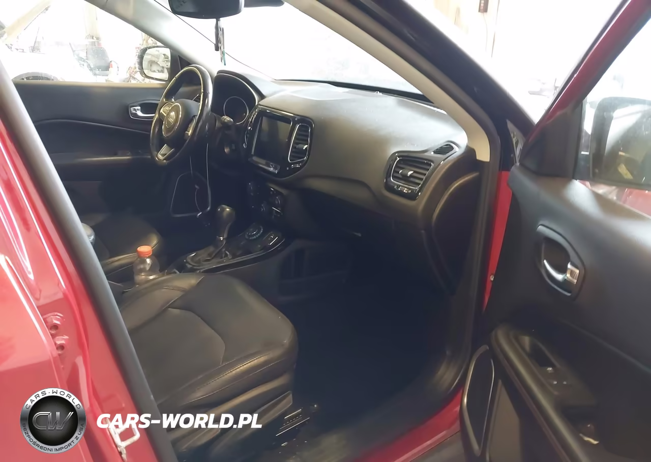 2019 Jeep Compass Limited 4X4 VIN:3C4NJDCB1KT812288 - 5