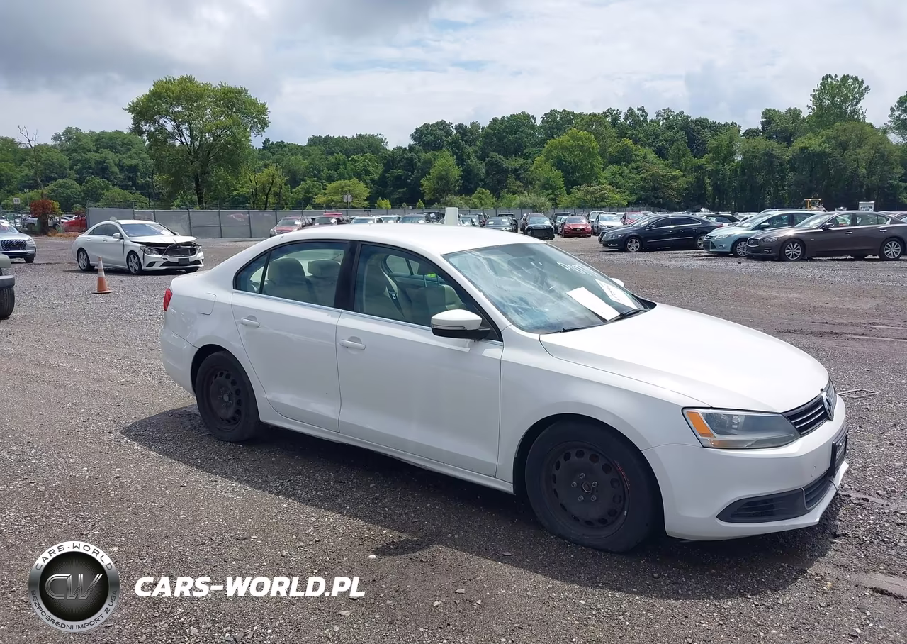 2014 Volkswagen Jetta 1.8T Se – zdjęcie 1 z 13