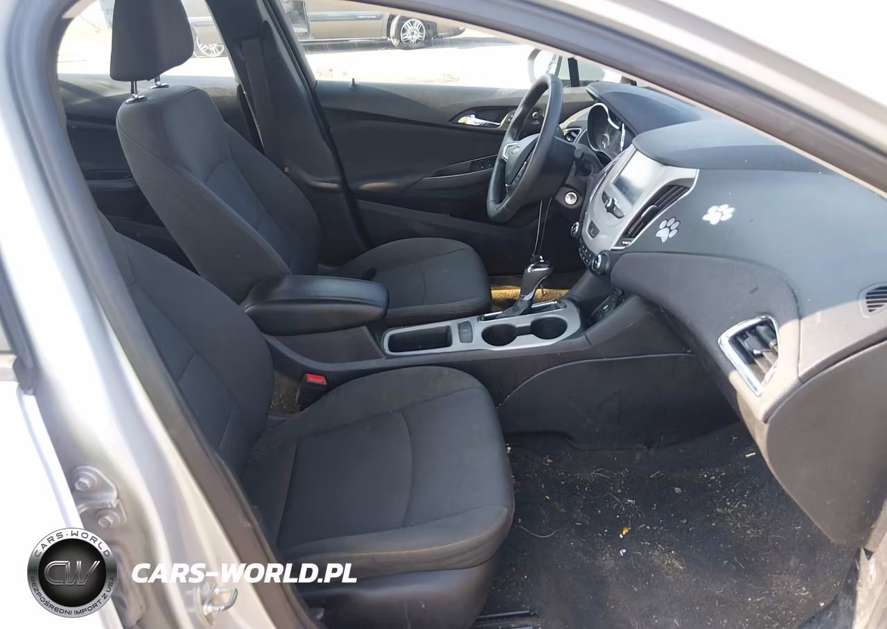 2018 Chevrolet Cruze Ls Auto VIN:1G1BC5SM9J7155466 - 5