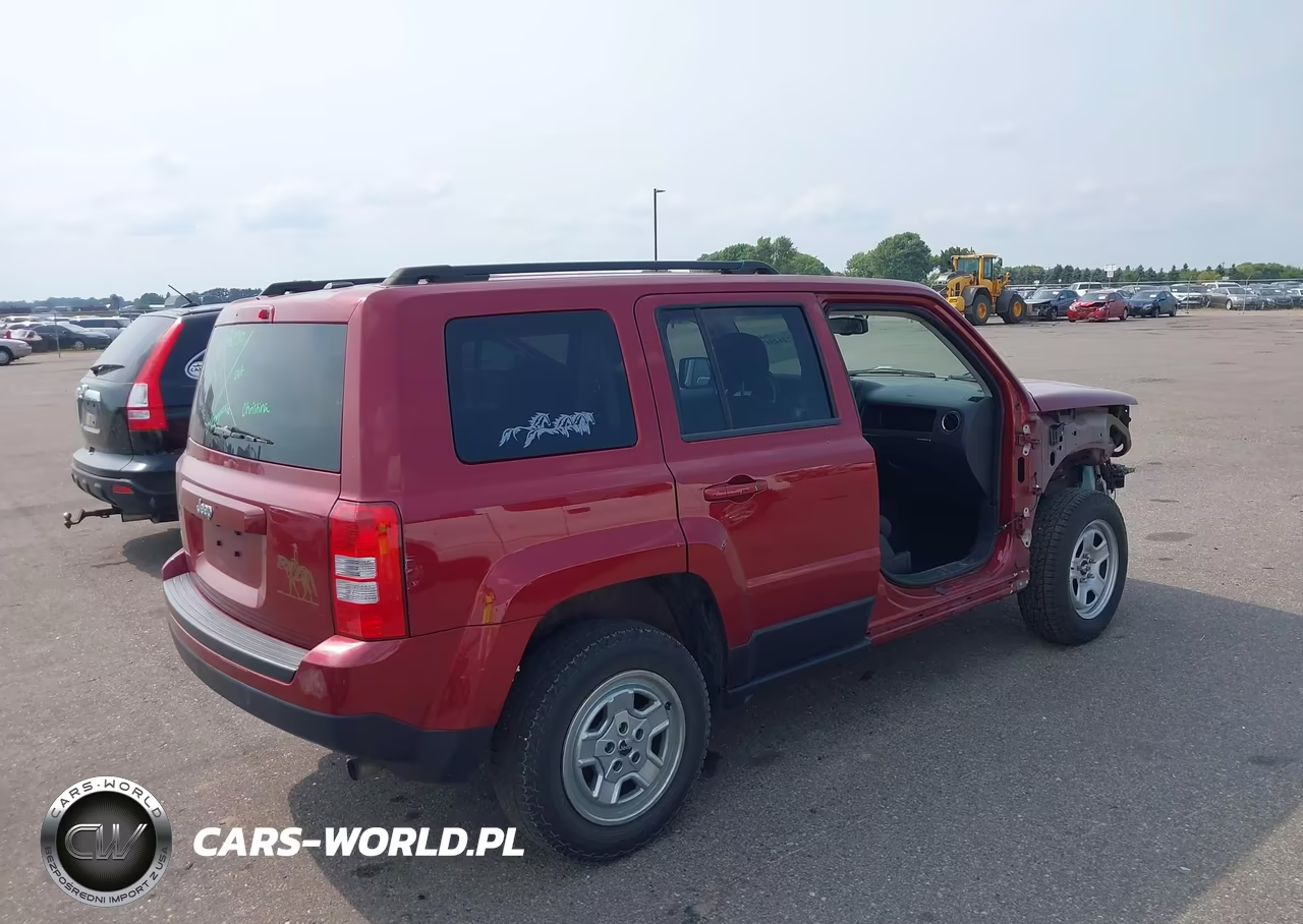 2016 Jeep Patriot Sport VIN:1C4NJPBB4GD575327 - 4