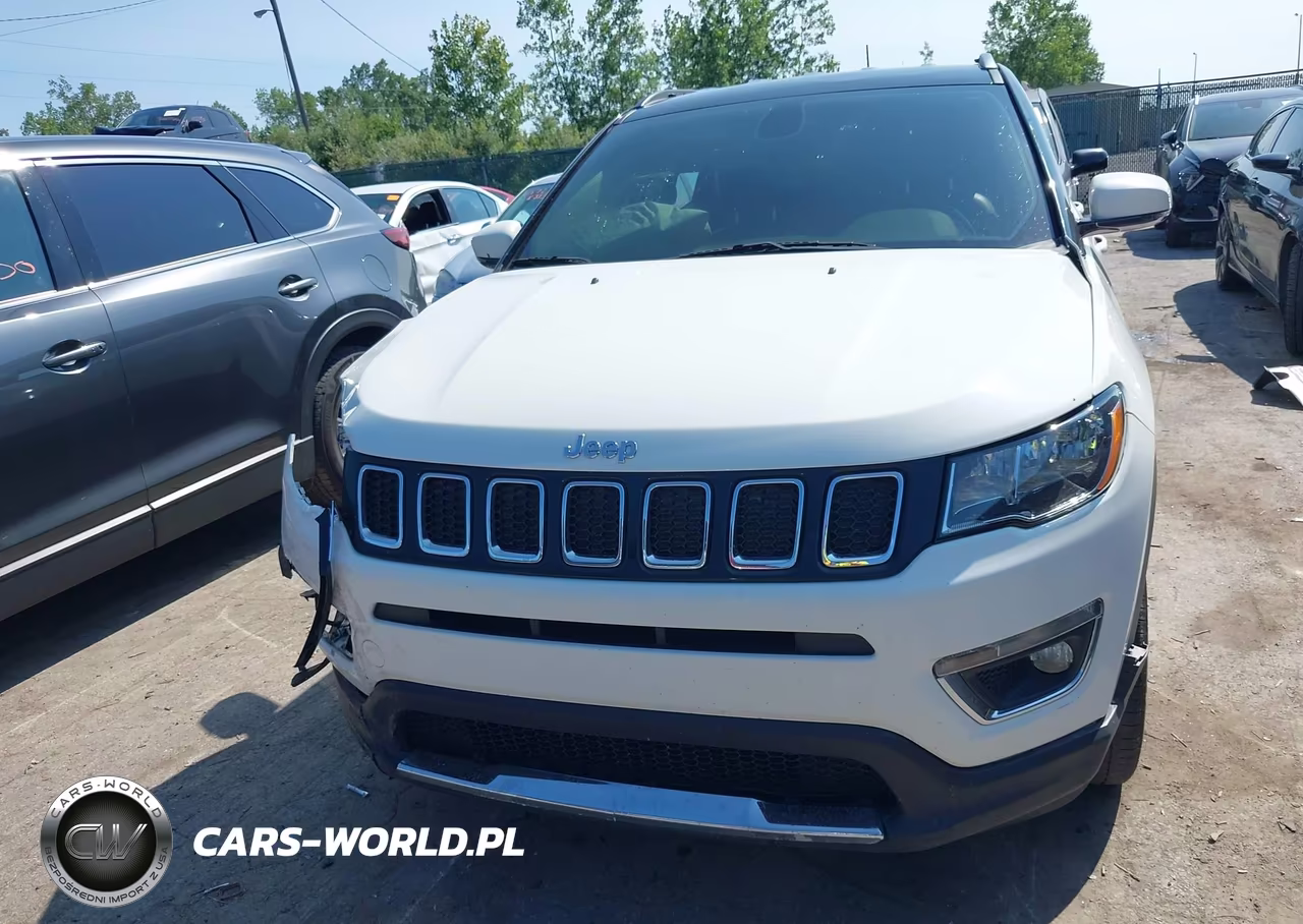 2018 Jeep Compass Limited 4X4 VIN:3C4NJDCB4JT433252 - 13