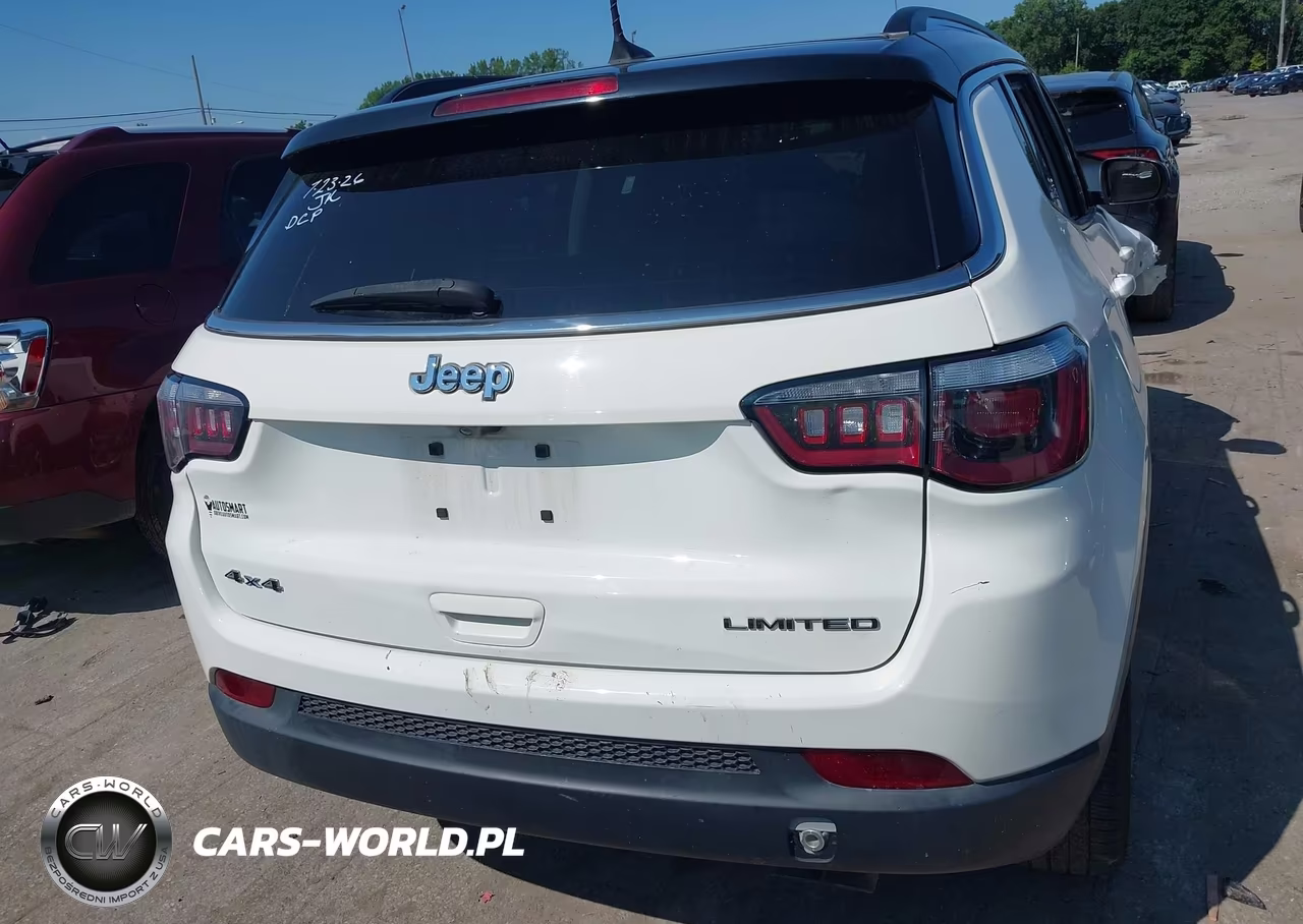 2018 Jeep Compass Limited 4X4 VIN:3C4NJDCB4JT433252 - 17