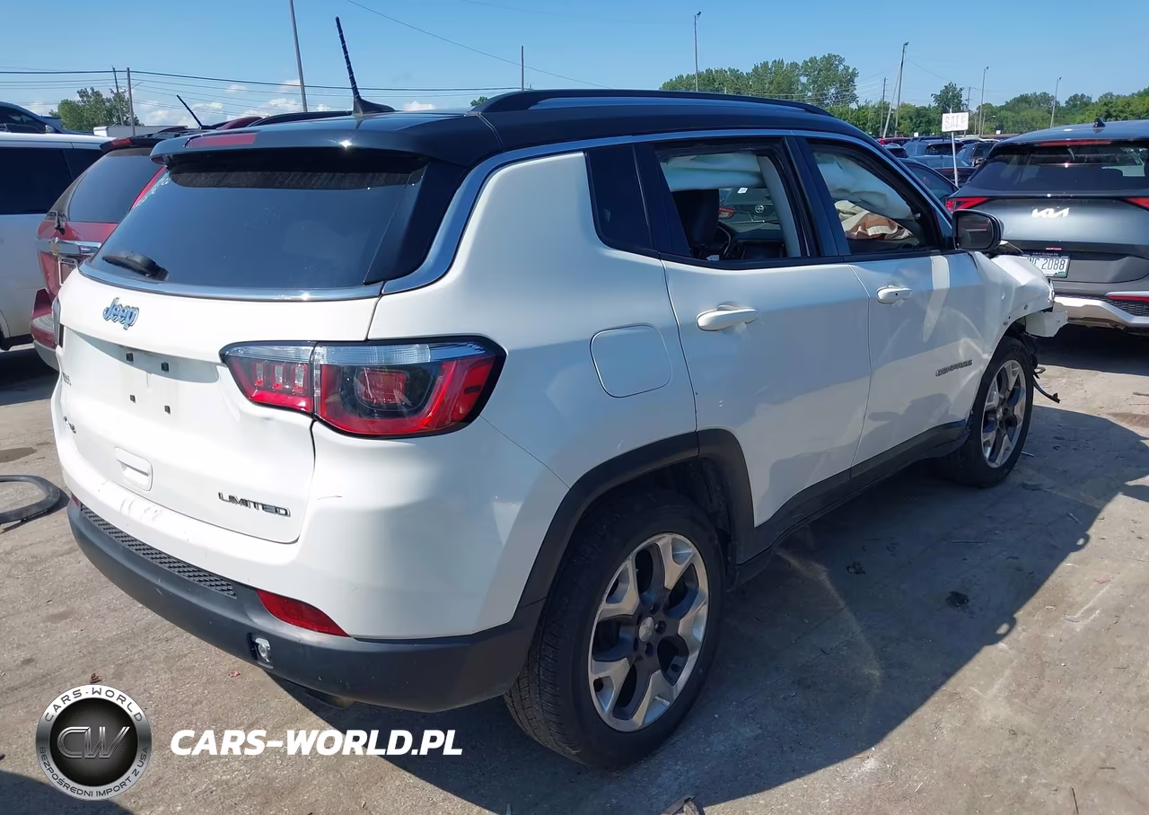 2018 Jeep Compass Limited 4X4 VIN:3C4NJDCB4JT433252 - 4
