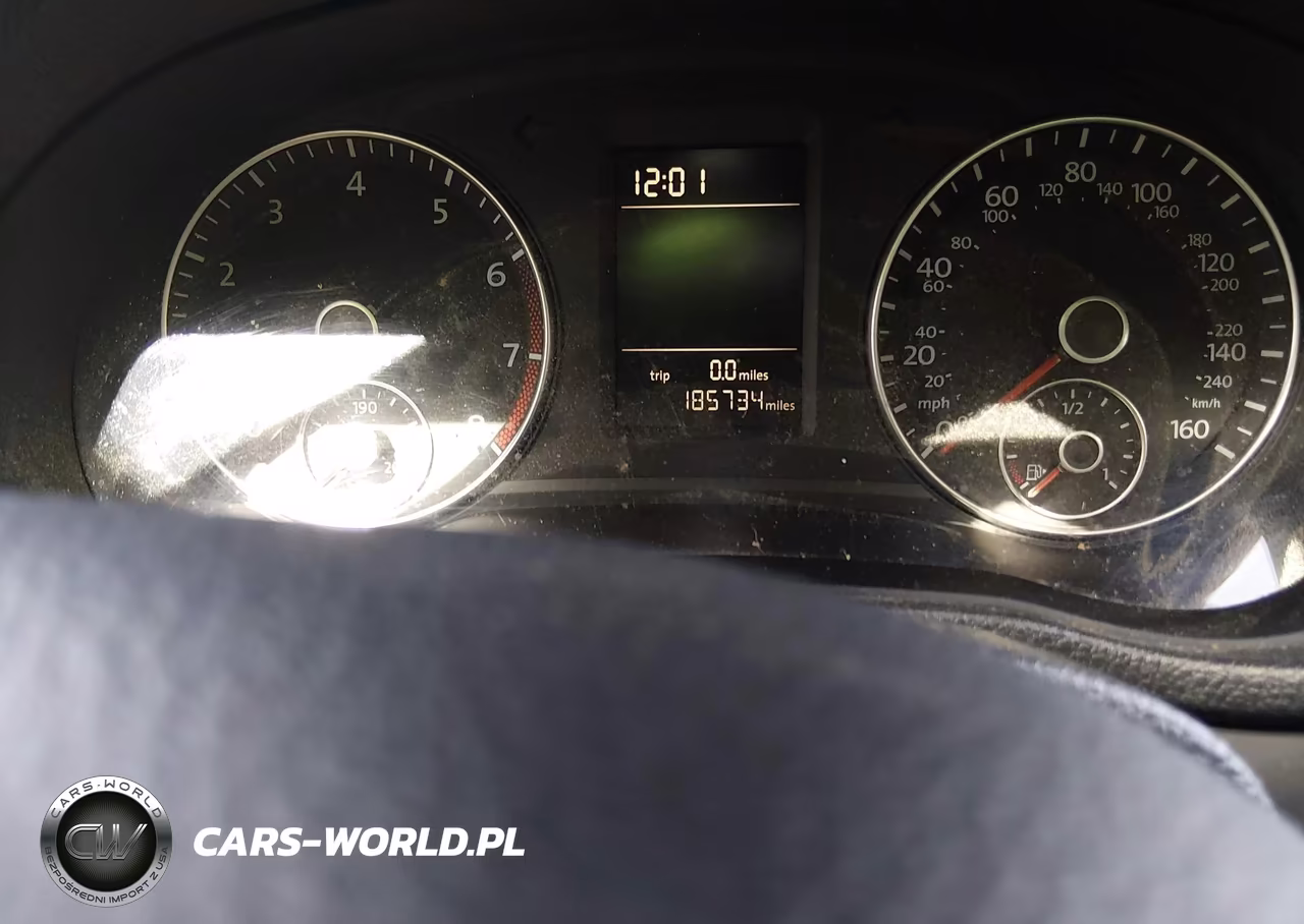 2014 Volkswagen Passat 2.5L S VIN:1VWAP7A30EC028093 - 7