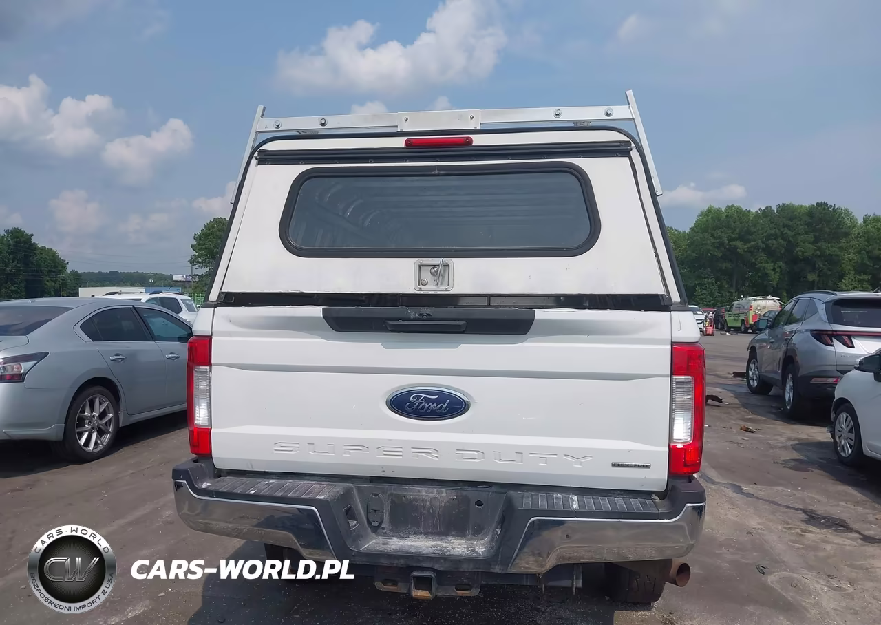 2017 Ford F-250 Xl VIN:1FT7X2B62HEC05633 - 17