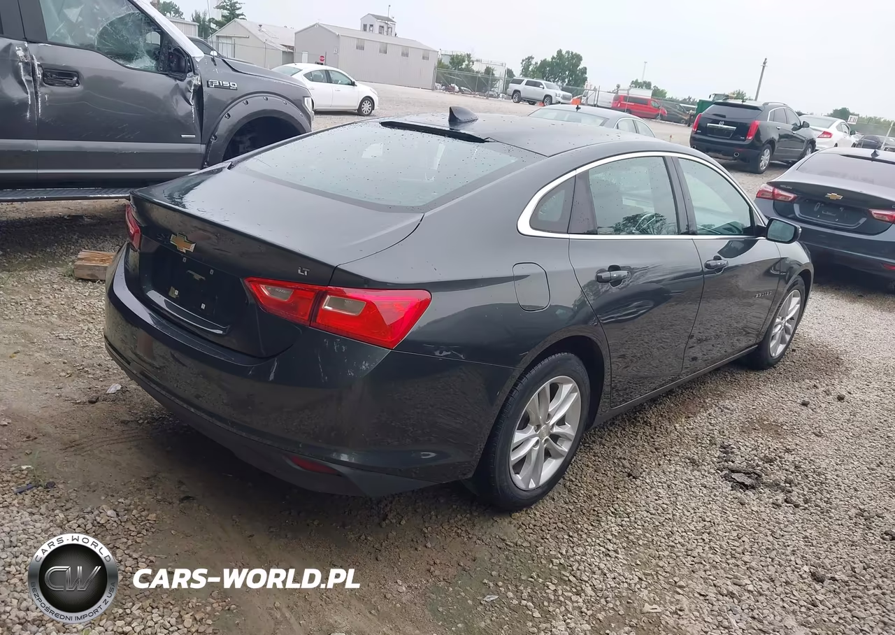 2017 Chevrolet Malibu 1Lt VIN:1G1ZE5ST2HF237457 - 4