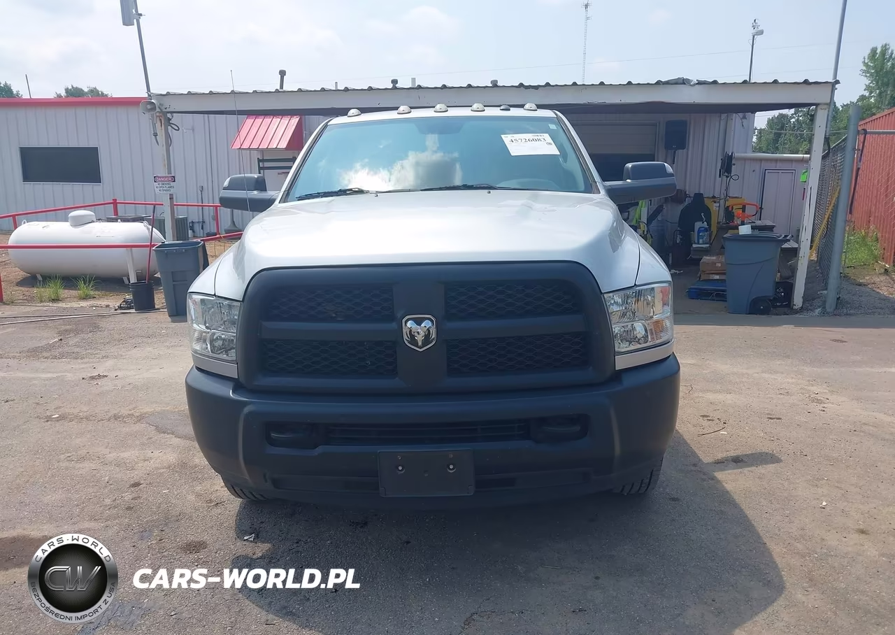 2018 Ram 3500 Tradesman 4X2 8' Box VIN:3C63RPAJ9JG383606 - 16