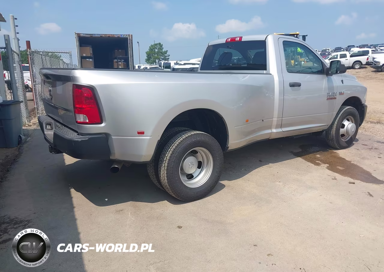 2018 Ram 3500 Tradesman 4X2 8' Box VIN:3C63RPAJ9JG383606 - 4