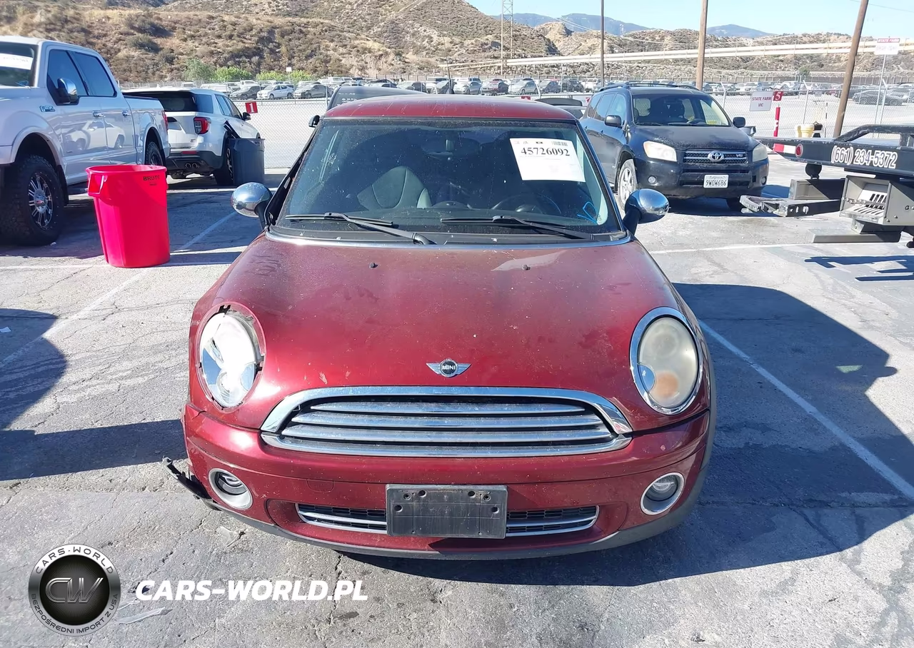 2008 Mini Cooper Hardtop VIN:WMWMF33558TT63345 - 12