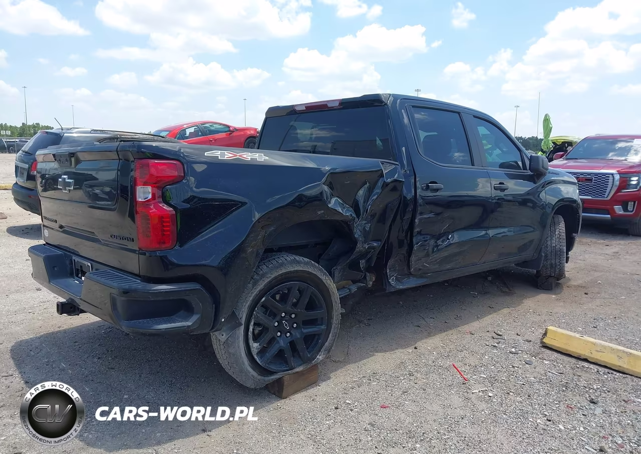 2026 Chevrolet Silverado 1500 4Wd Short Bed Custom VIN:3GCPKBEK3TG165233 - 4