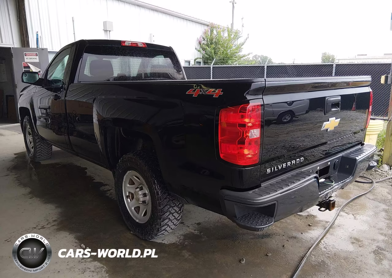 2015 Chevrolet Silverado 1500 Work Truck VIN:1GCNKPEH1FZ368831 - 3