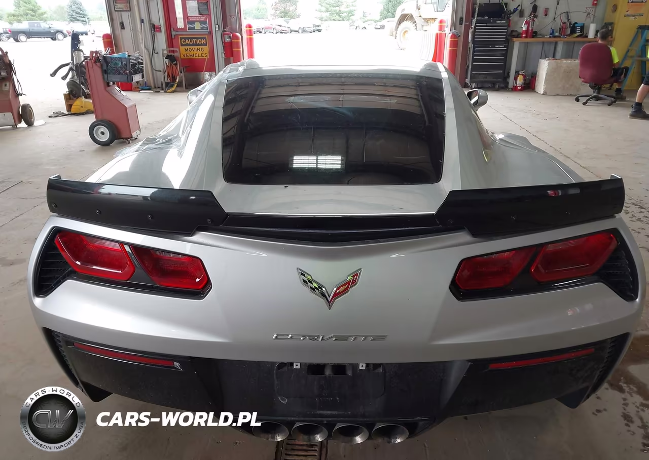 2017 Chevrolet Corvette Grand Sport VIN:1G1YV2D73H5105355 - 16