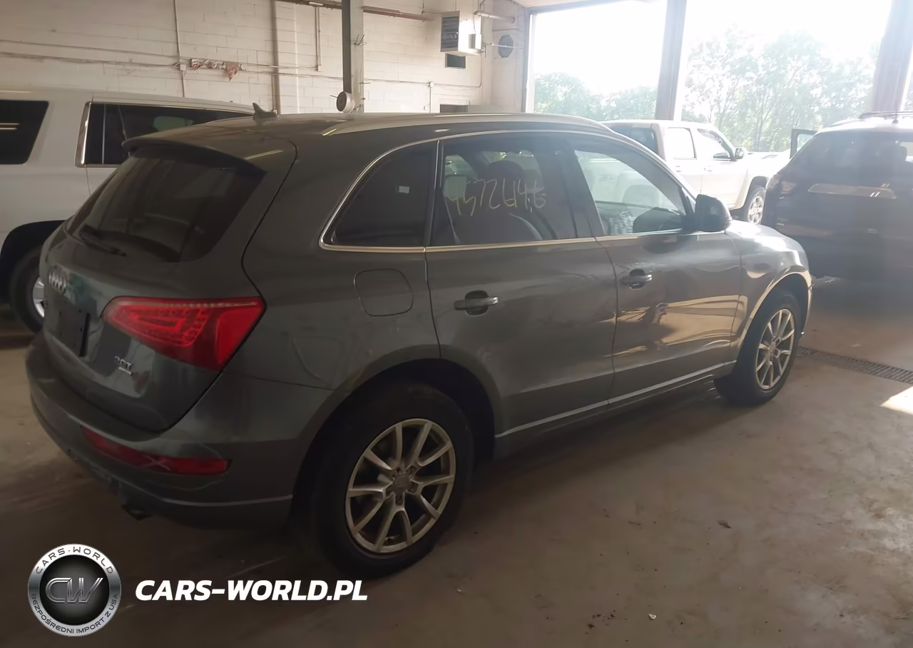 2012 Audi Q5 2.0T Premium VIN:WA1LFAFP4CA010349 - 4
