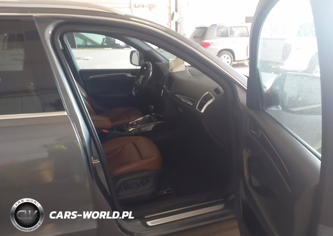 2012 Audi Q5 2.0T Premium VIN:WA1LFAFP4CA010349 - 5